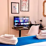 Vatican Glamorous At Passeggiata Del Gelsomino - Free Parking, 4 Guests, Central Rome - Jubilee Ideal