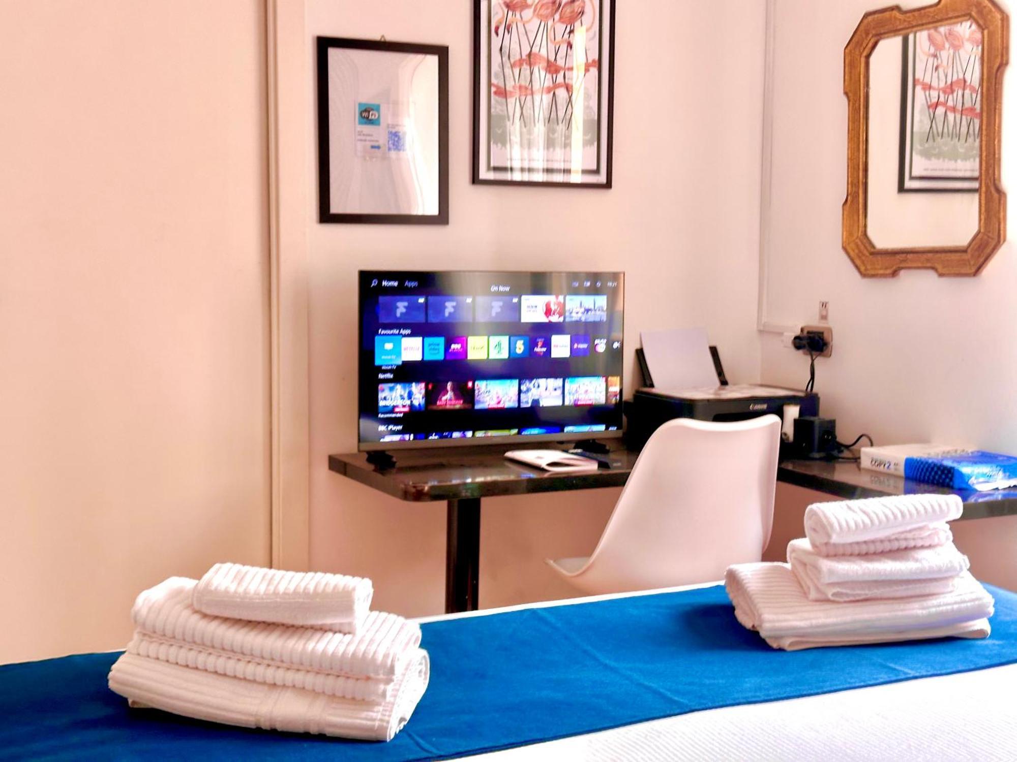 Vatican Glamorous At Passeggiata Del Gelsomino - Free Parking, 4 Guests, - Jubilee Ideal Rome